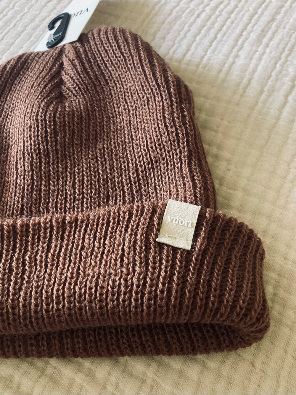 Vuori California Beanie Ribbed Knit Beanie in Chestnut (UNISEX) - Picture 4 of 5